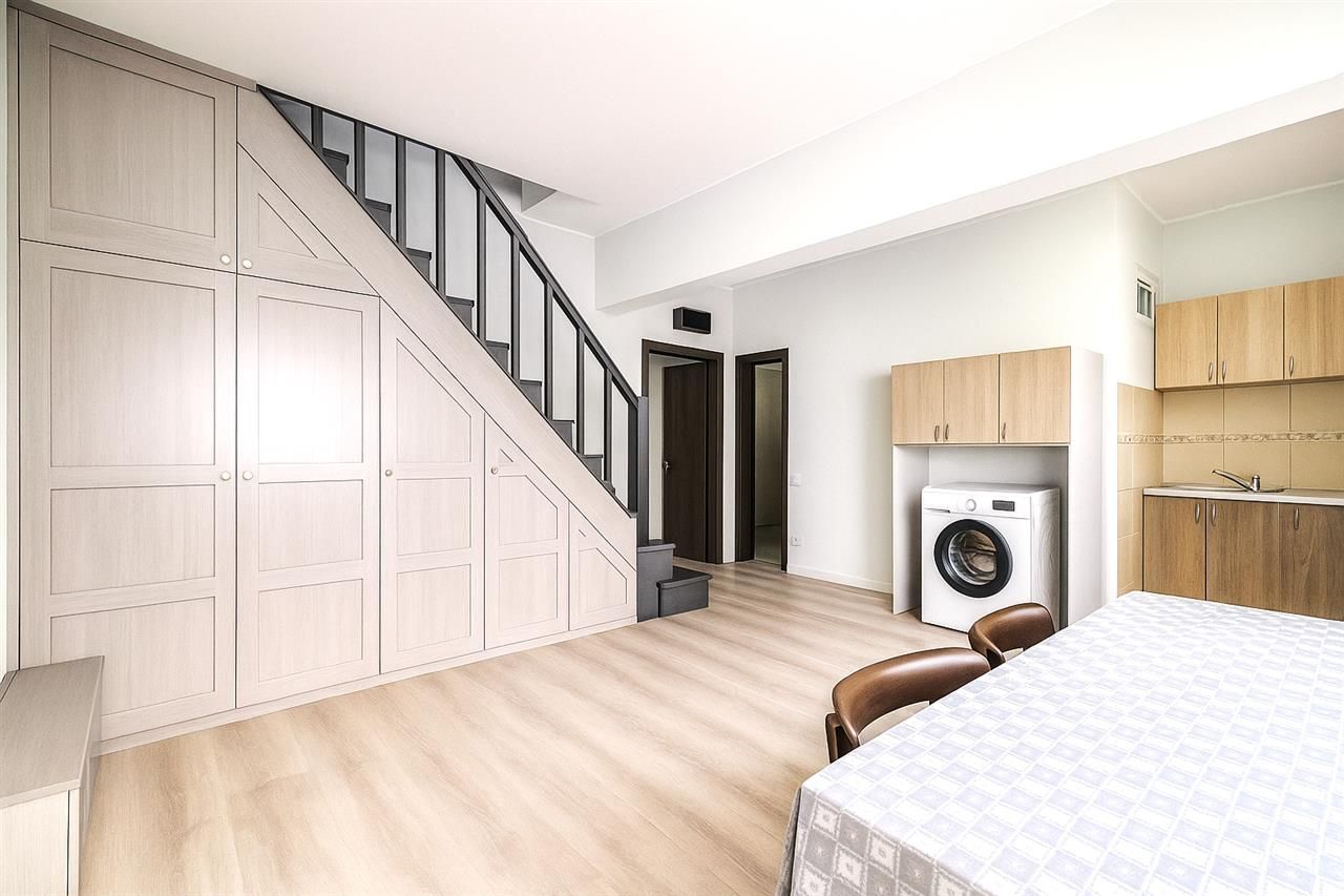 Apartament trei camere, pe doua niveluri, Garii, Brasov - Poză 1