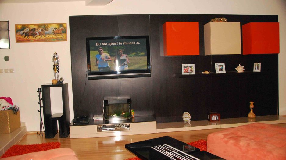 Vand casa 330 mp utili in zona planetelor Giroc, D+P+ E + pod - Poză 8