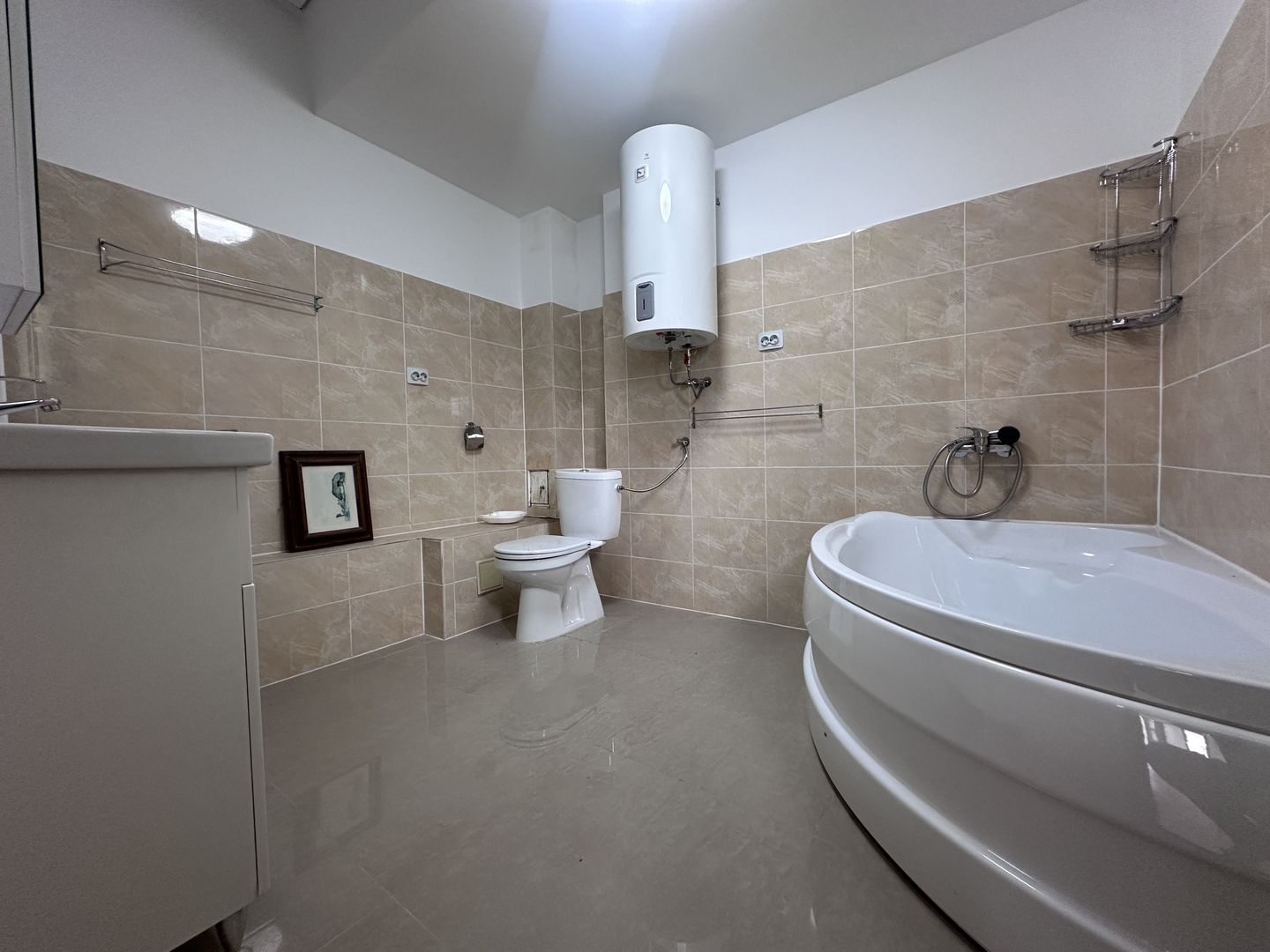 Între dealuri, viță de vie și liniște deplină! Vanzare casa in Prahova - Poză 26