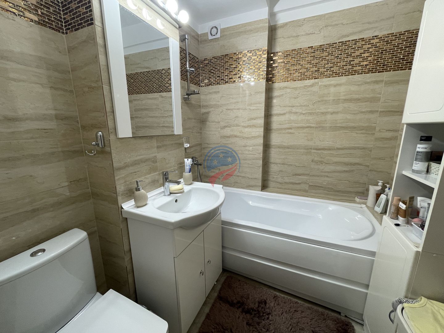 Apartament  Lux -2 camere decomandat | Grădină privată | Happy Residence - Poză 9