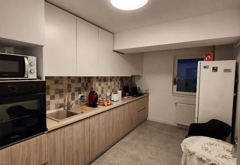 apartament 3 camere Splaiul Unirii - Poză 2