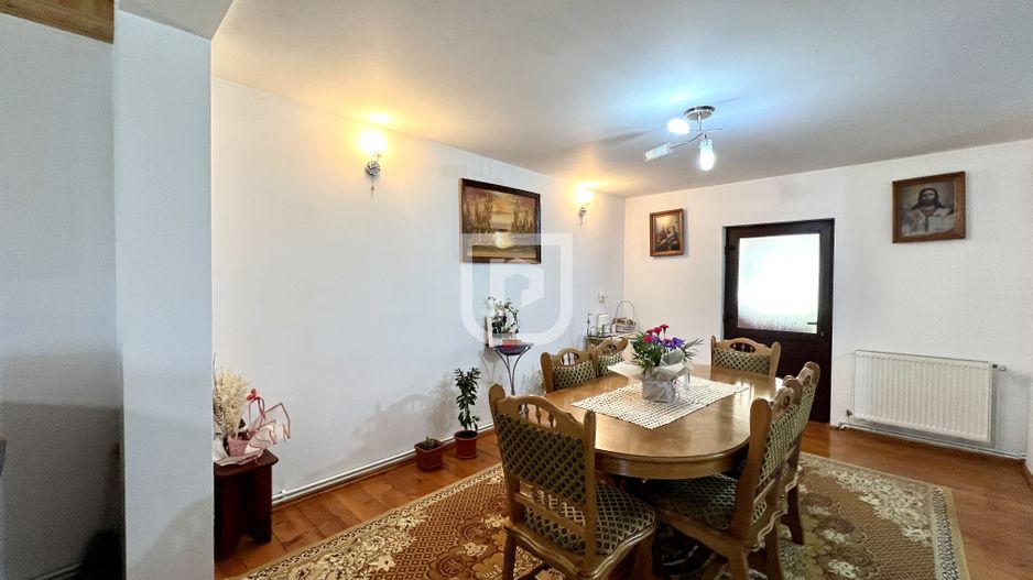 Casa cu 4 dormitoare | strada Manastirii | Gura Humorului - Poză 8