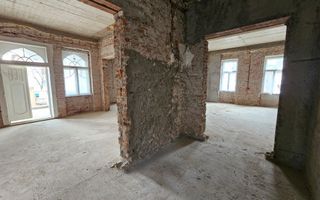 Conac boieresc în zona centrală a municipiului Alba Iulia - Poză 7