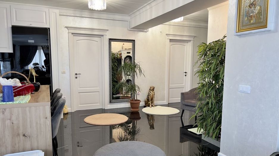 P. F.  Penthouse  Bucium 3 camere 140 mp MOBILAT - Poză 5