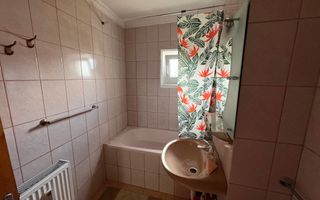 | Apartament 3 camere | de închiriat | Rădăuți jud. Suceava | - Poză 5