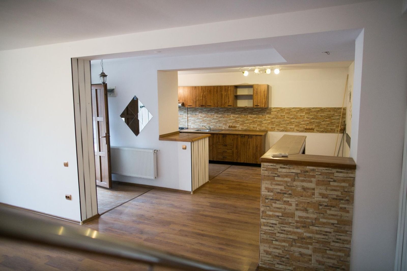 CASA COCHETA 4 CAMERE +LOC DE PARCARE || BANEASA - Poză 3