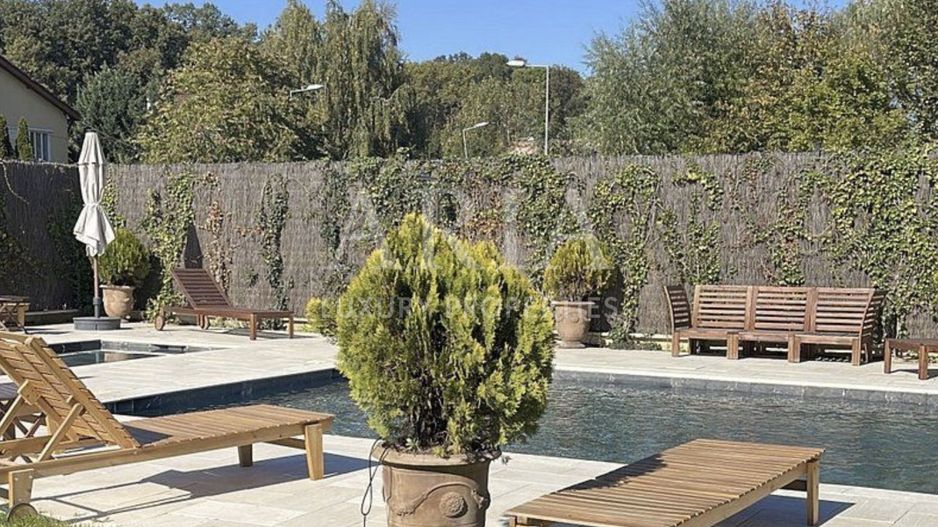 TRIANA 3 CAMERE | CURTE | PISCINA | GYM - Poză 14