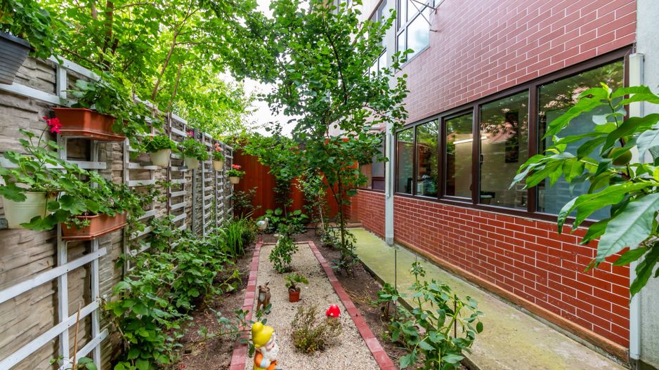 Apartament\casa  Bragadiru 2 camere cu curte privata - Poză 2