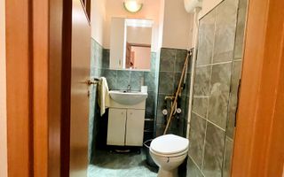Apartament cu 3 camere DECEBAL - Poză 4