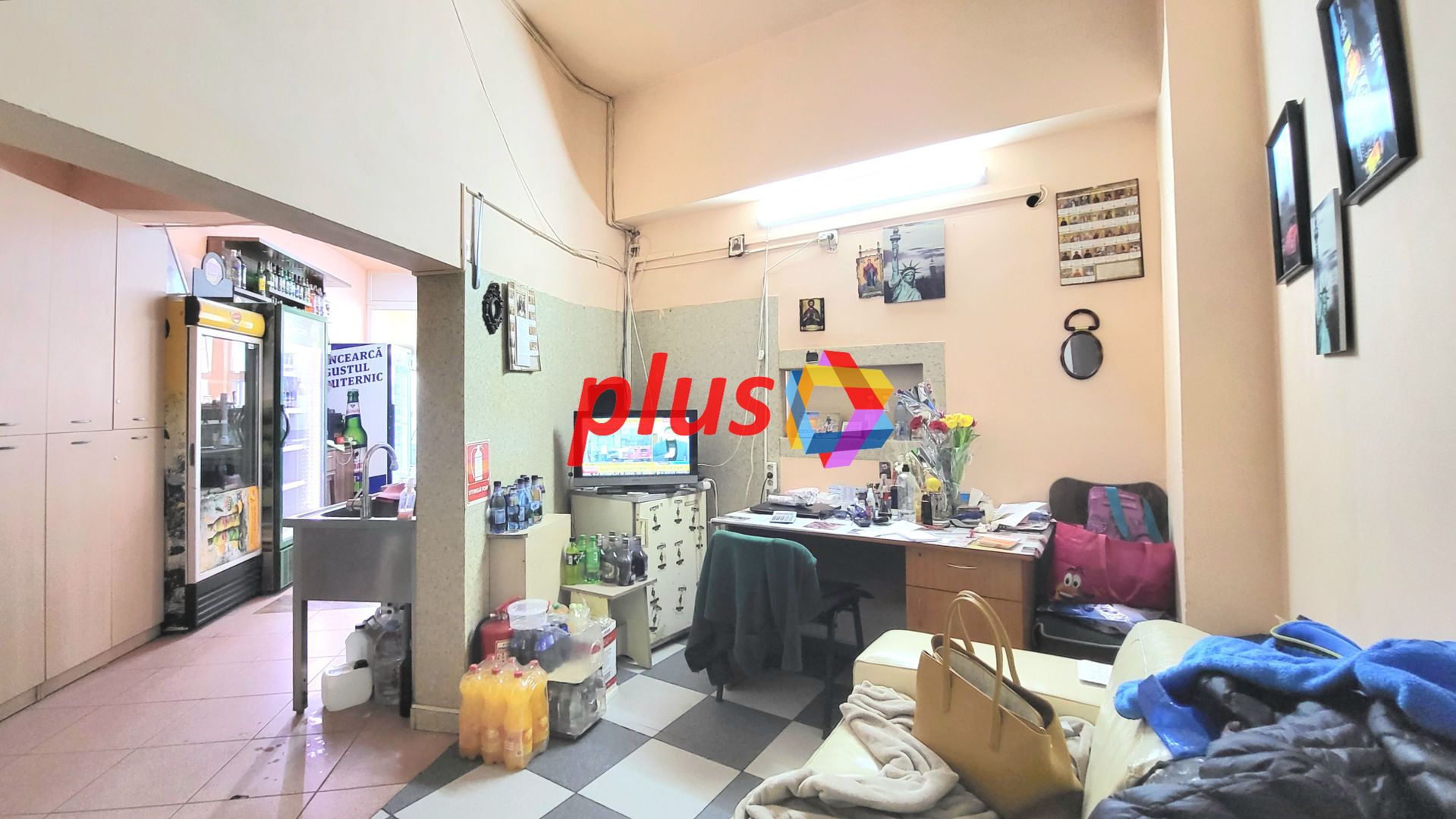 Spatiu comercial - 172 mp cu vad comercial intens - Poză 5