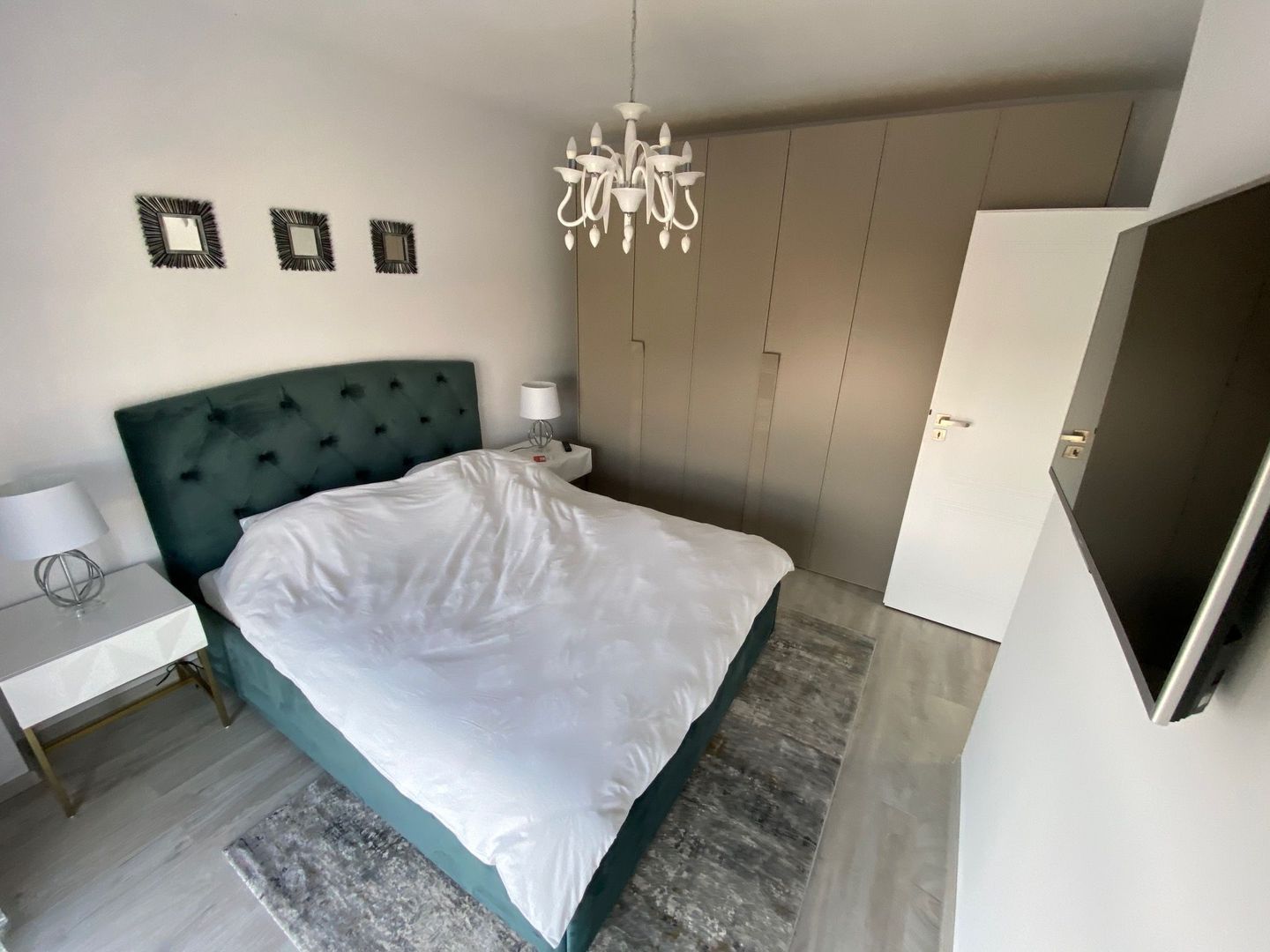 Apartament  langa British - Poză 6