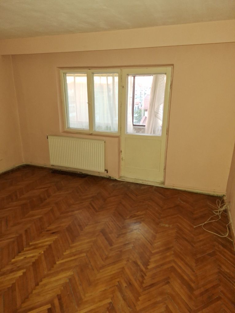 Vănd apartament 3 camere - Poză 6