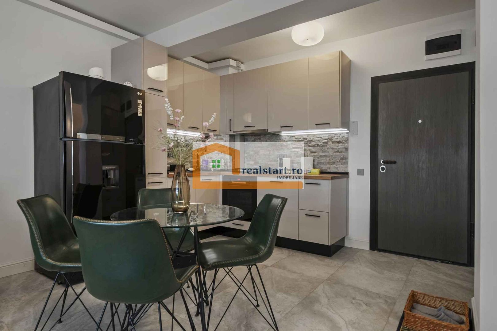 Side-View la Mare, Prima linie, 3/8, terasa 15mp, - Poză 5