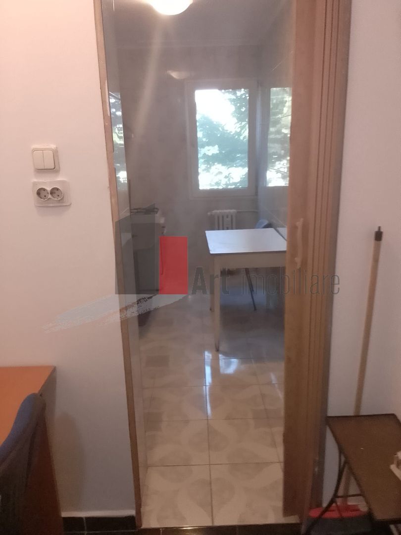 garsoniera Drumul Taberei - Poză 3