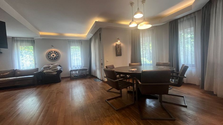 ANDRONACHE | Vila 4 Camere | Garaj | Curte Verde | Ciubar & BBQ - Poză 7