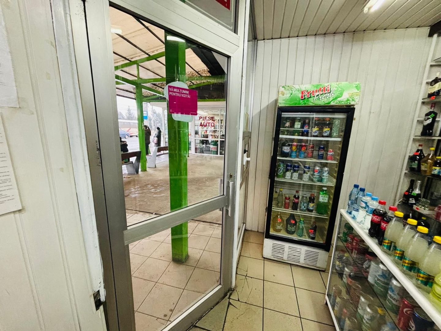 Spațiu comercial  16 mp I Suceava I 400 Euro - Poză 3