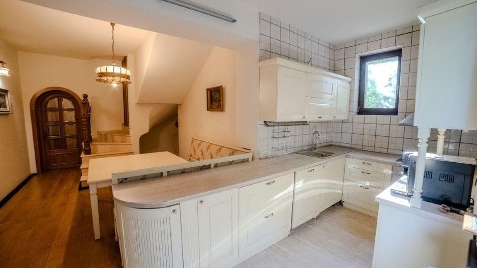 Vilă de excepţie centru Iaşi - Poză 13