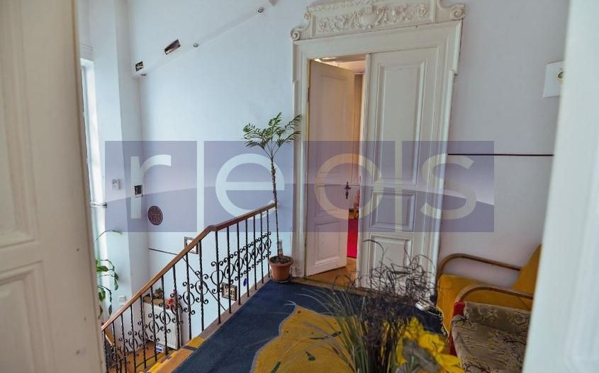 VANZARE 5 CAMERE IN  VILA  INTERBELICA - MOSILOR - Poză 6