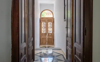 De vanzare Cladire bloc Istoric Central Arad D+P+E+M curte proprie - Poză 12