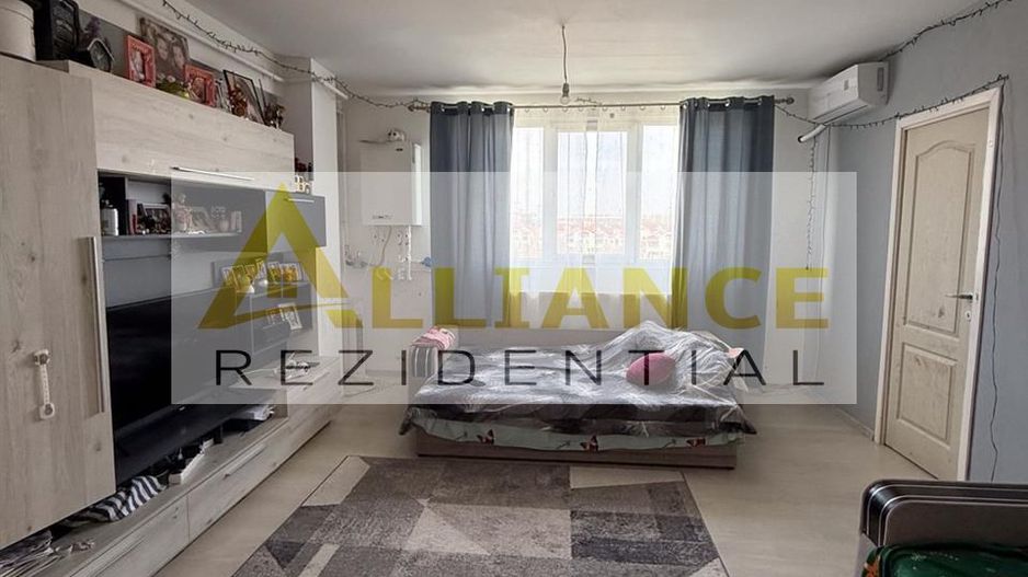 Apartament mare 4 camere â 145 mp compartimentare eficienta - Poză 2