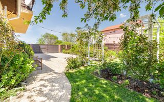 Casa cu suflet si gradina spectaculoasa - Poză 8