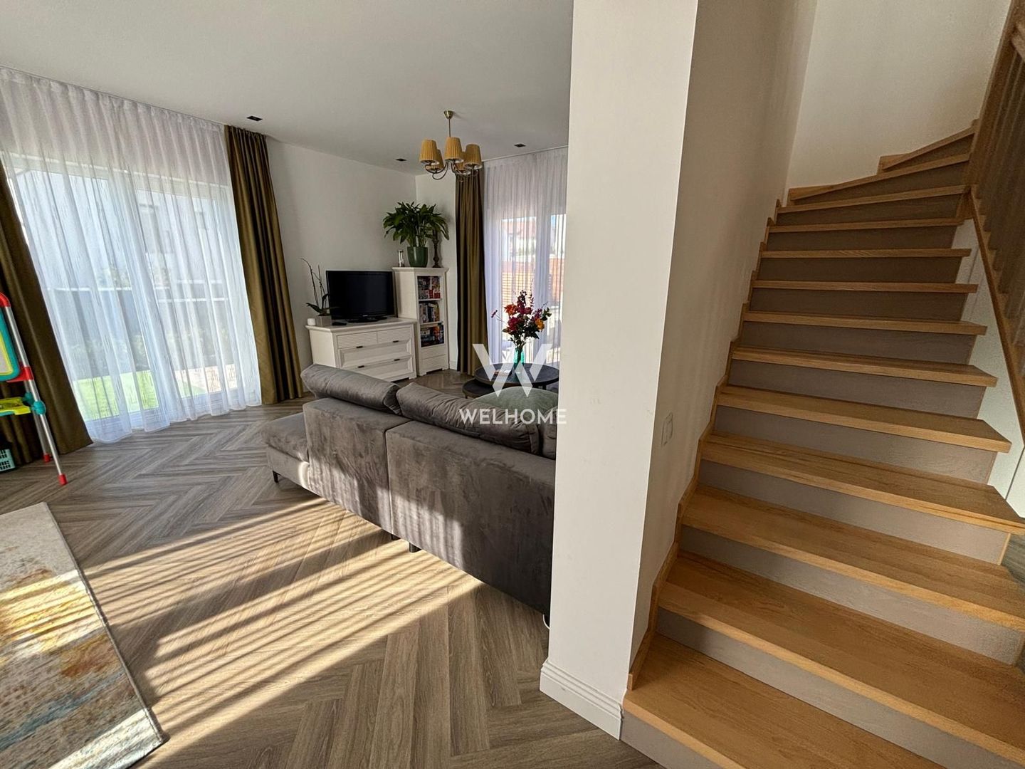 Cauti o Casa  cu  TEREN mare, GARAJ si PIVNITA? - Poză 8