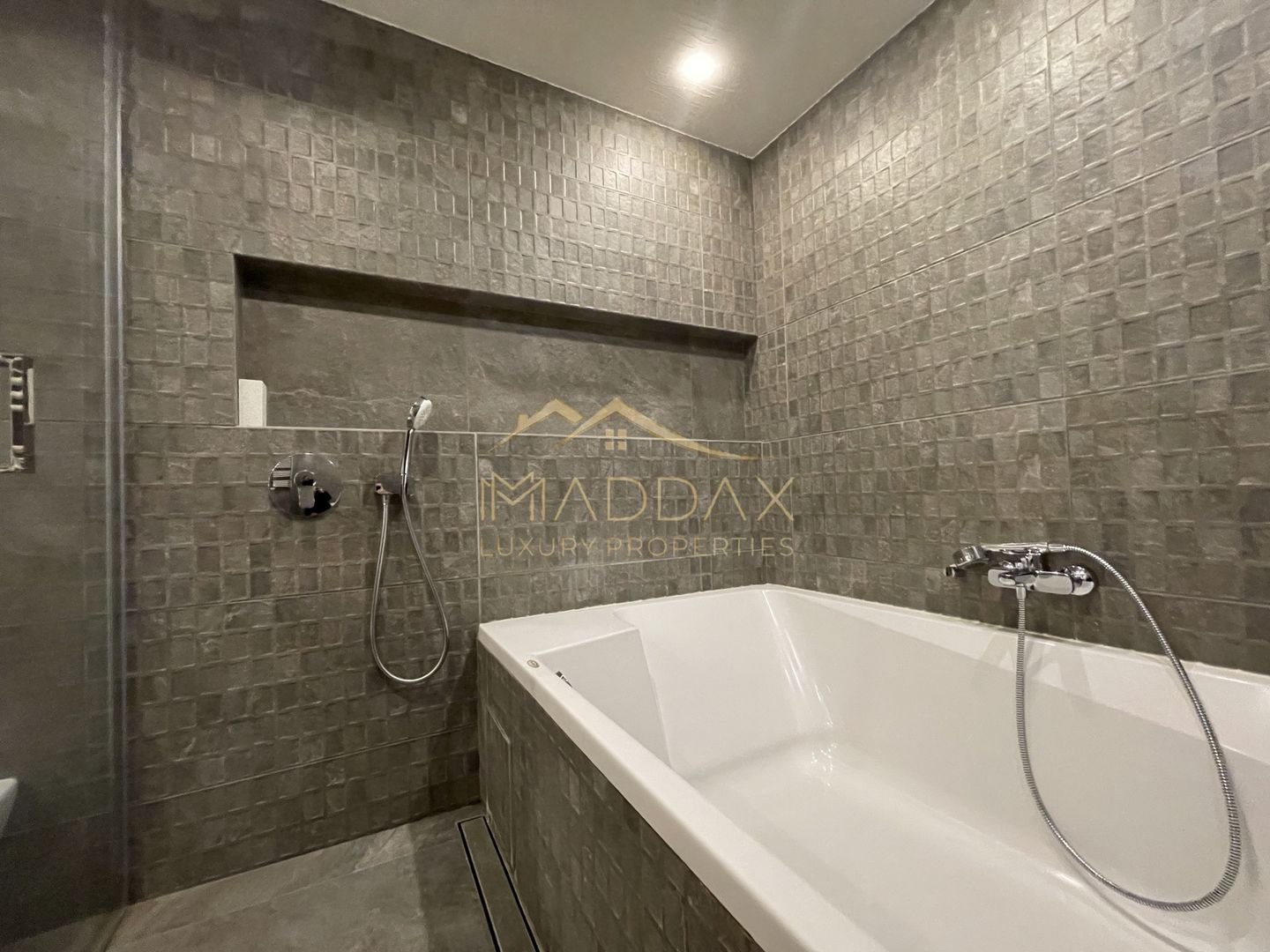 Vila 3 camere + gradina ***First Rent***// 2 Parking // Pipera - Poză 29