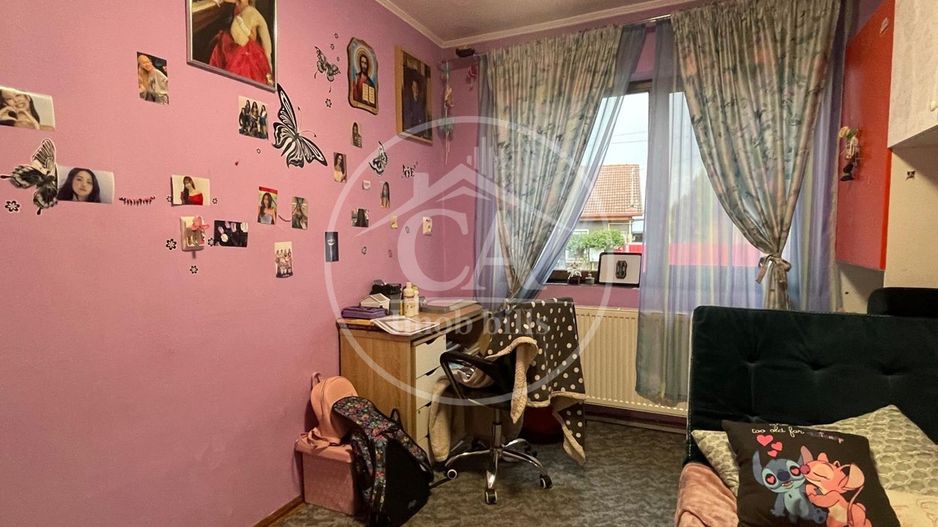 Casa de vânzare cu 7 camere in zona Nufarul, Oradea - Poză 10