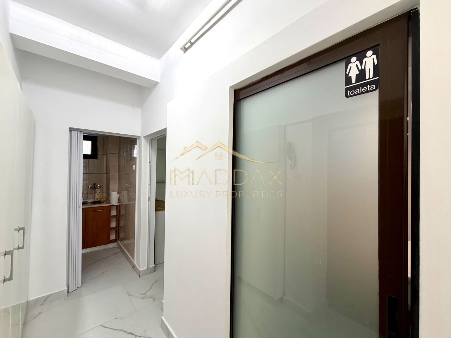 Spatiu comercial *3 camere* // Piata Dorobantilor - Poză 7