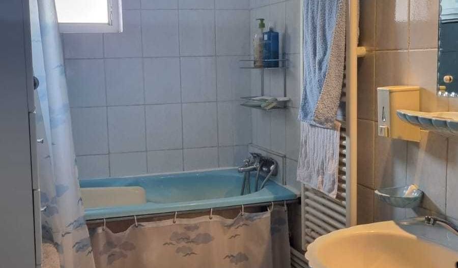 Apartament 3 camere, decomandat, Micro21 - Poză 5