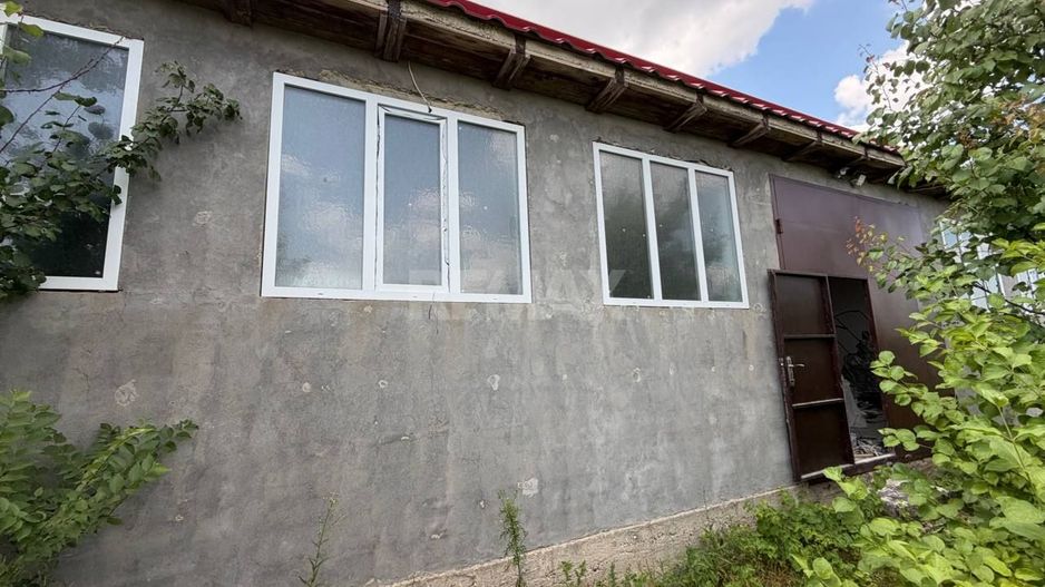 Casa de locuit în Mereni, R-n Anenii Noi - Poză 4