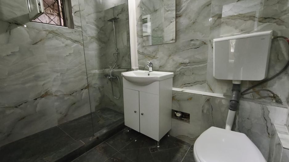 Apartament 3 camere | Bd. Tomis |  Zona Tomis 3 | Poziție excelentă - Poză 12