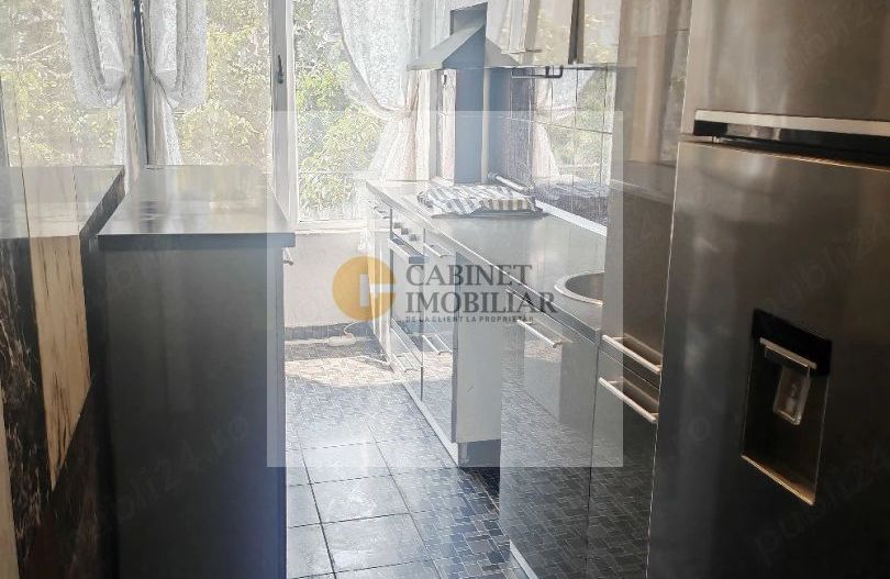 2 camere I Etaj 3 I Bd General Gh Magheru I Balcon deschis - Poză 6