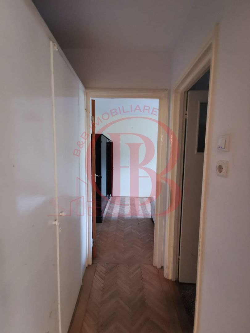 Apartament 2 camere-Barajul Dunarii 7 minute Metrou Titan - Poză 2