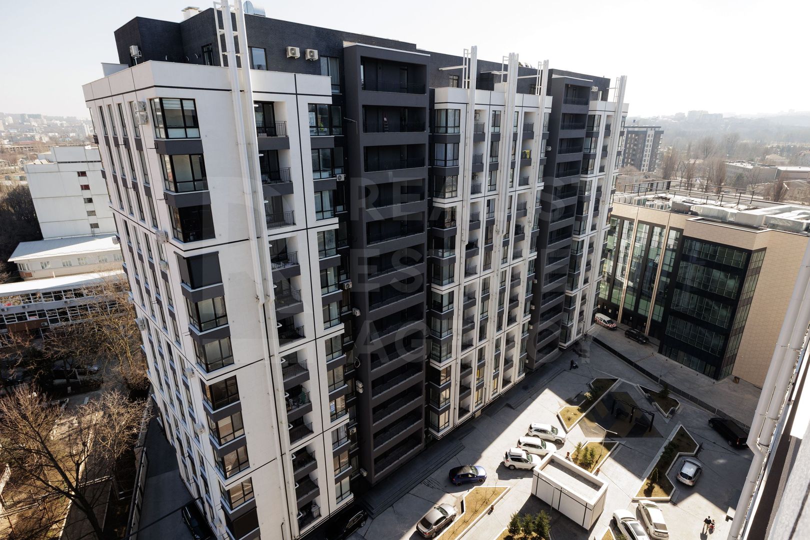 Vânzare, apartament, 2 camere, str. Calea Iesilor, sectorul Buiucani - Poză 1