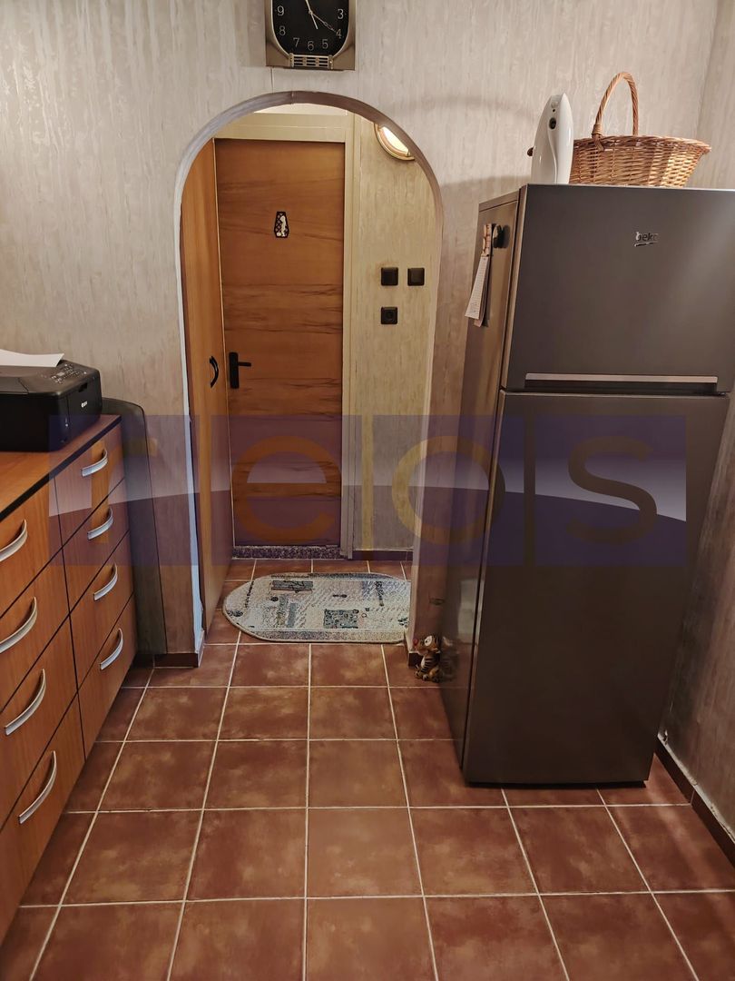 VANZARE 2 CAMERE AVIATIEI - Poză 4