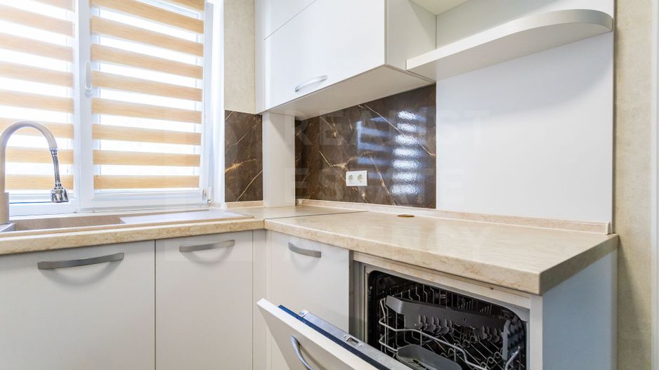 Vânzare, apartament, 3 camere, str. Petru Zadnipru, Ciocana - Poză 1