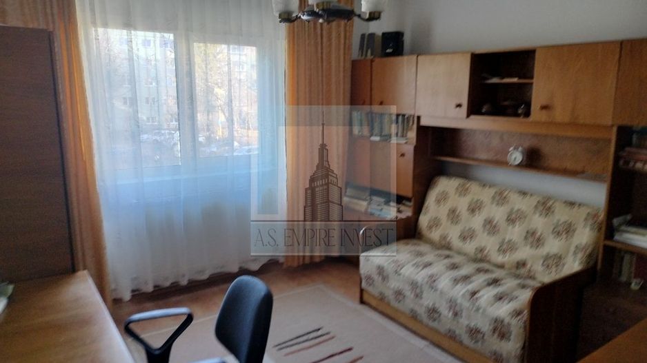 Apartament 2 camere decomandat, et.1/4 - zona Astra - Poză 2