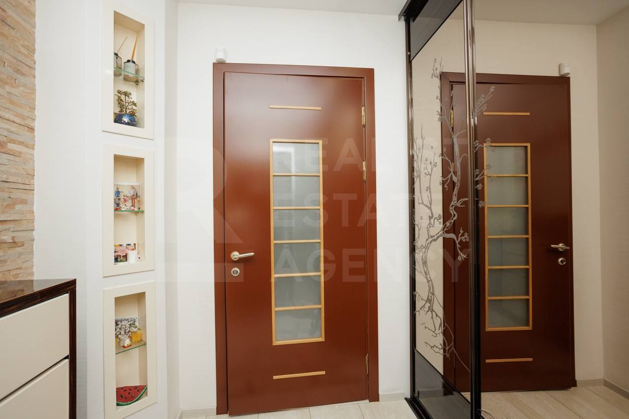 Vânzare, apartament 2 camere, living, bulevardul Traian, Botanica. - Poză 10