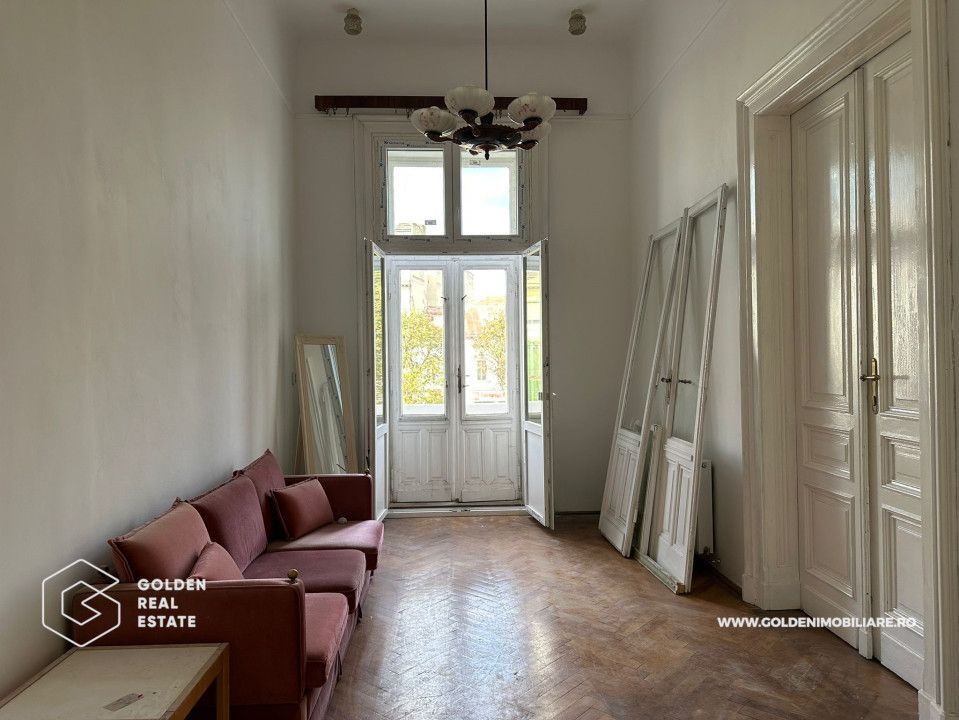 Spatiu birou, Bulevardul Revolutiei, Palatul Cenad, etaj 1 - Poză 4