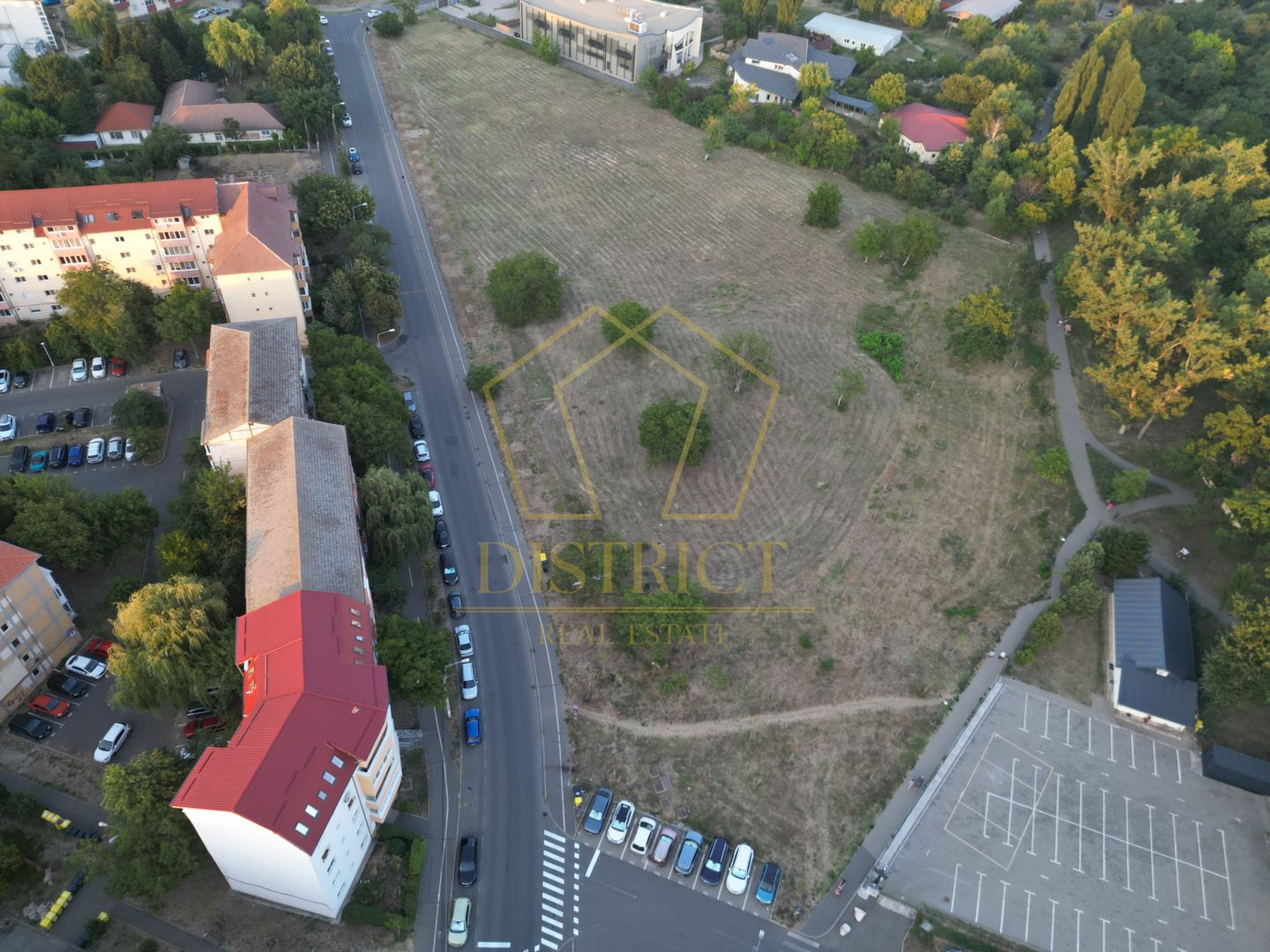 Teren intravilan 3.855mp | Potential de dezvoltare 80-85apt | Spitalul Judetean - Poză 2