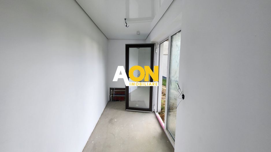 De vanzare apartament 3 camere, la vila, 130mp teren, Lac Chereteu - Poză 4