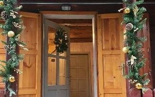 Cabană de vânzare-complet utilată, ideală pentru regim hotelier. - Poză 2