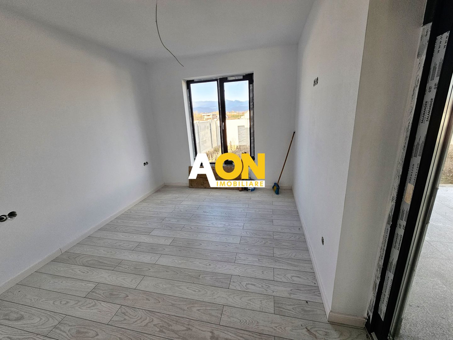 Casa individuala de vanzare, 4 camere, 2 bai, 448mp teren - Poză 17