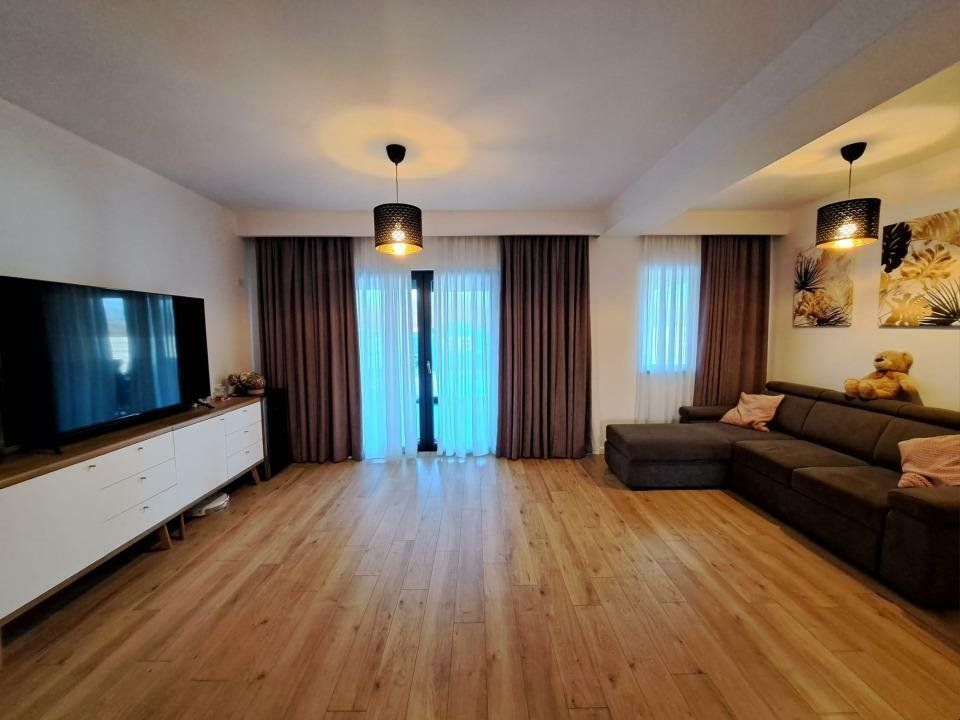 De vanzare casa cu 4 camere | Mogosoaia | Complex rexidential - Poză 2