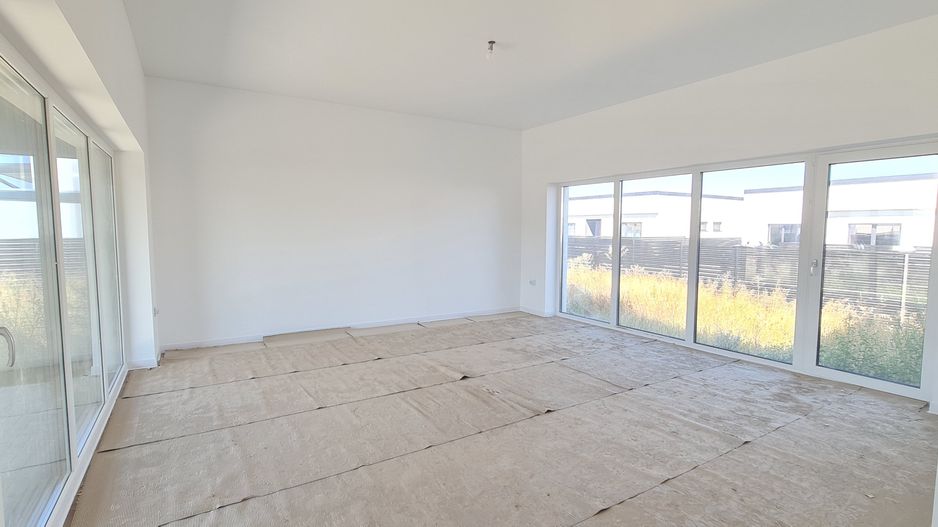 Casa individuala 4 camere finalizata intabulata Cartier Izvor Tarlungeni Brasov - Poză 6