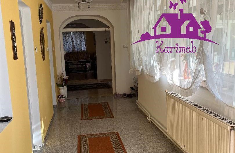 Casa zona Spitalul Judeten - Poză 23