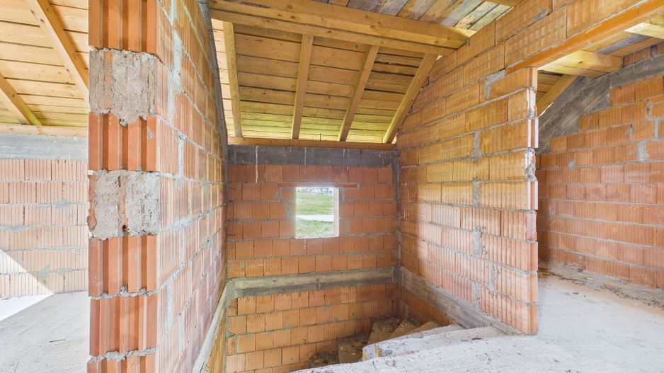 Casă la roșu, teren 600 mp, în Săcălaz - Poză 3