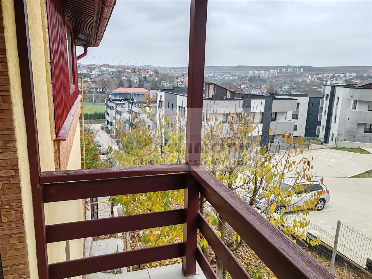 INTABULAT! Ap 3 camere  dec. etaj 1 cu intrare separata Zona Bucium - Poză 11