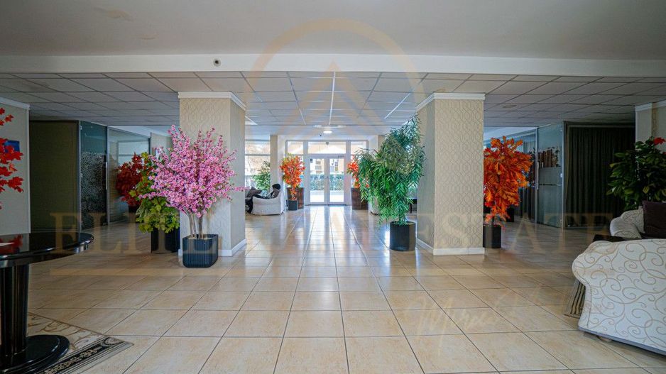 Apartament 2 camere – Mamaia, zona de intrare – Piscină - Poză 31